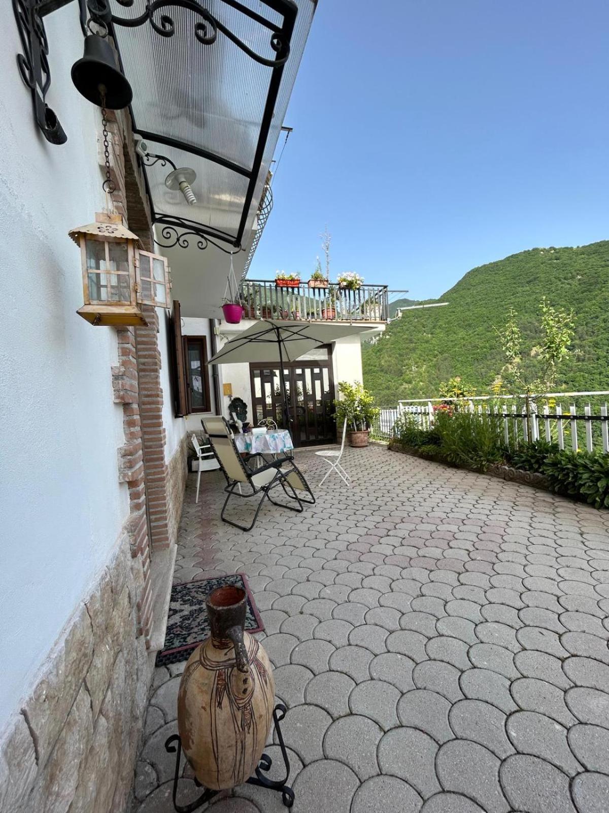 Casa San Giacomo Poggio Bustone Екстериор снимка
