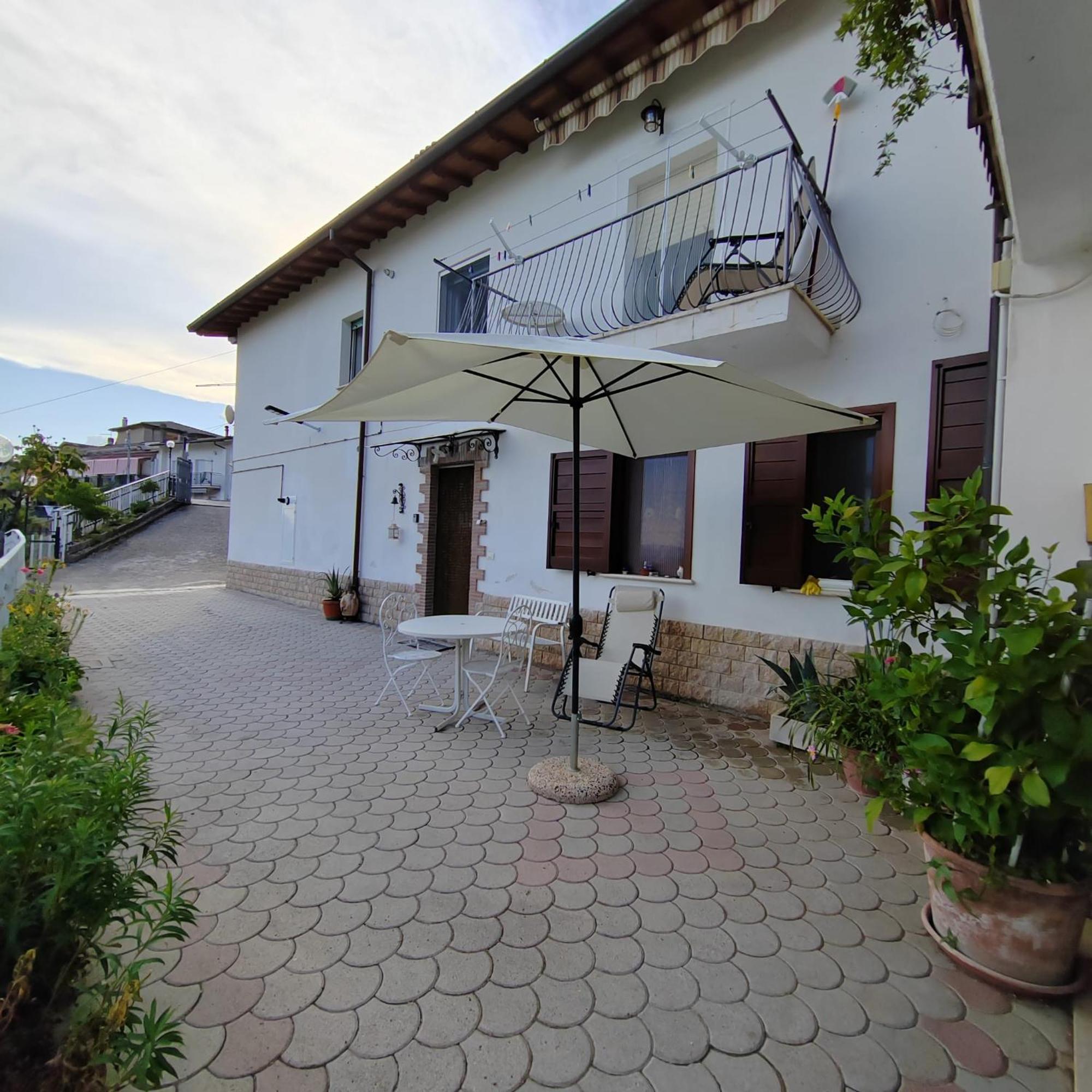 Casa San Giacomo Poggio Bustone Екстериор снимка