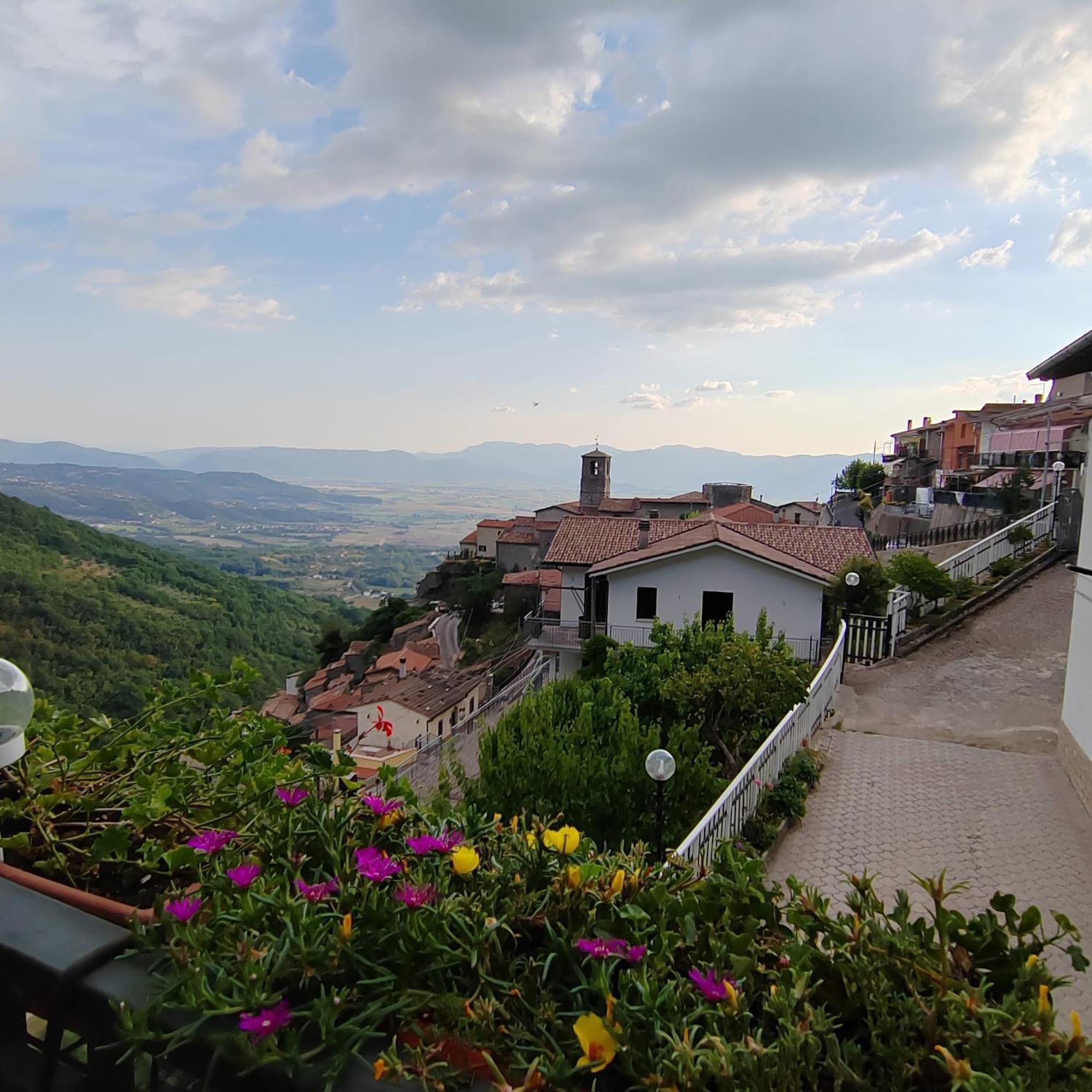 Casa San Giacomo Poggio Bustone Екстериор снимка